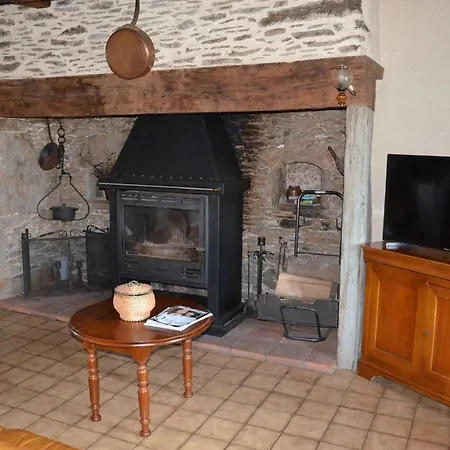 Maison Confort Calme Vallee Du Lot Proche De En Aveyron