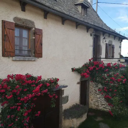 Σπίτι διακοπών Maison Confort Calme Vallee Du Lot Proche De En Aveyron