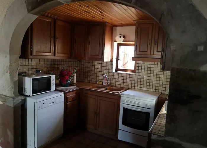 Maison Confort Calme Vallee Du Lot Proche De En Aveyron